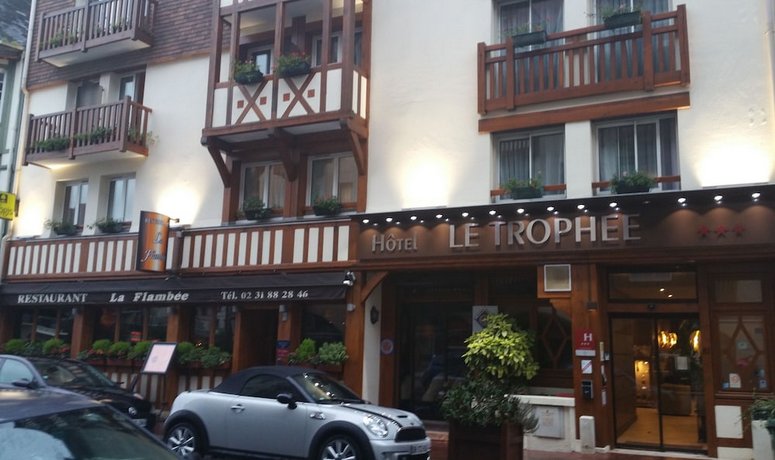 Le Trophee By M Hotel Spa