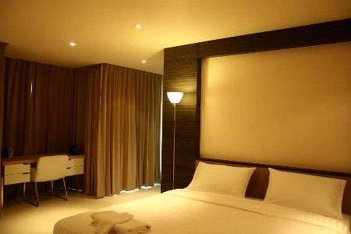 The Baycliff Residences