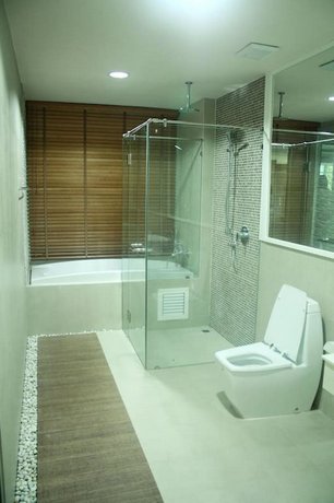 The Baycliff Residences