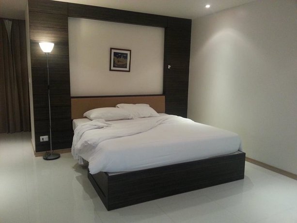 The Baycliff Residences