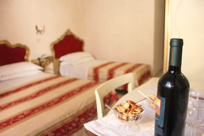 Hotel Romulus