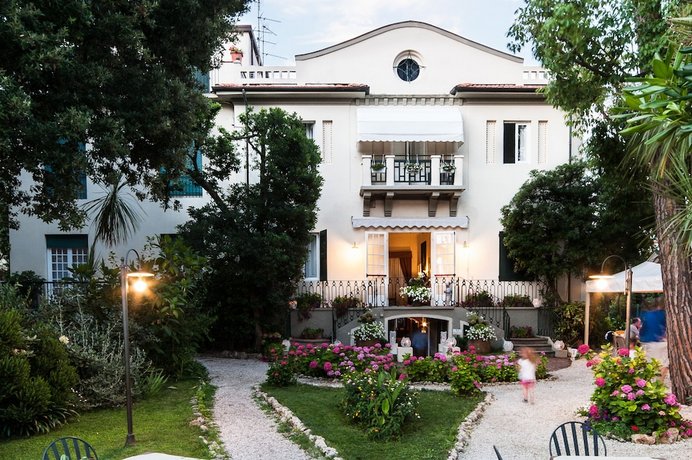 Hotel Club I Pini - Residenza D'Epoca