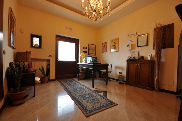 Casale De Santis