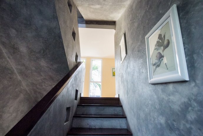 Triple Palms House