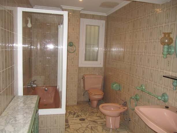 Alfalfa mansion suite