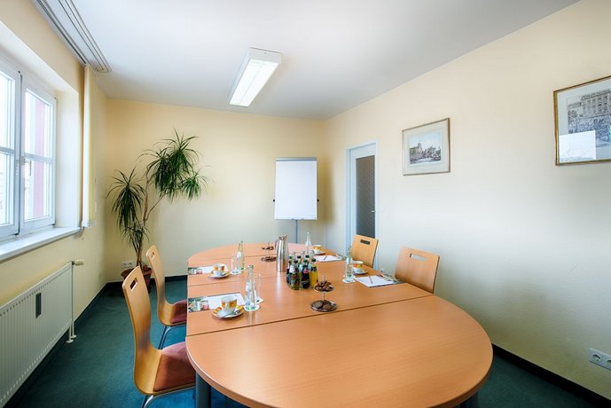Hotel Carolinenhof (ex. VCH-Hotel Carolinenhof)