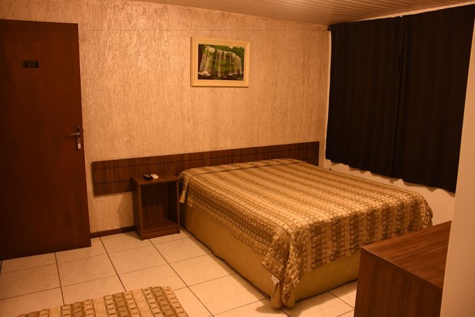 Hotel Holiday Foz do Iguacu