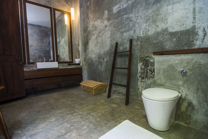 Roman Lake Ayurveda Boutique Resort