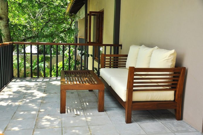 Roman Lake Ayurveda Boutique Resort