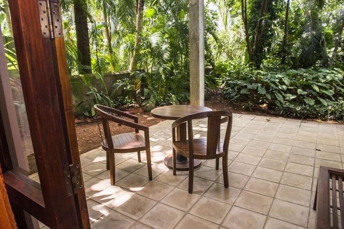 Roman Lake Ayurveda Boutique Resort