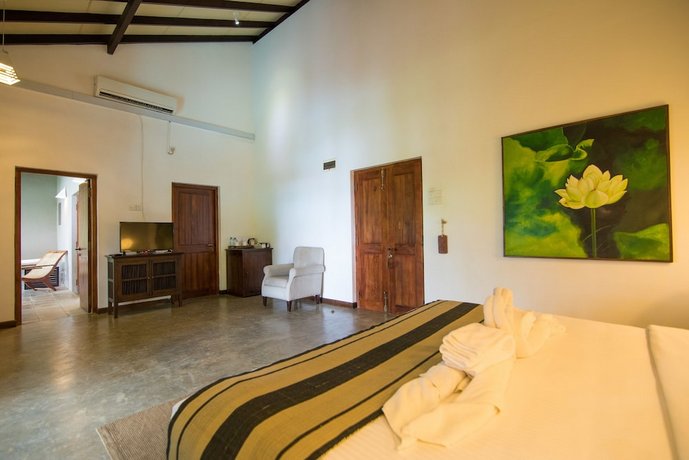 Roman Lake Ayurveda Boutique Resort