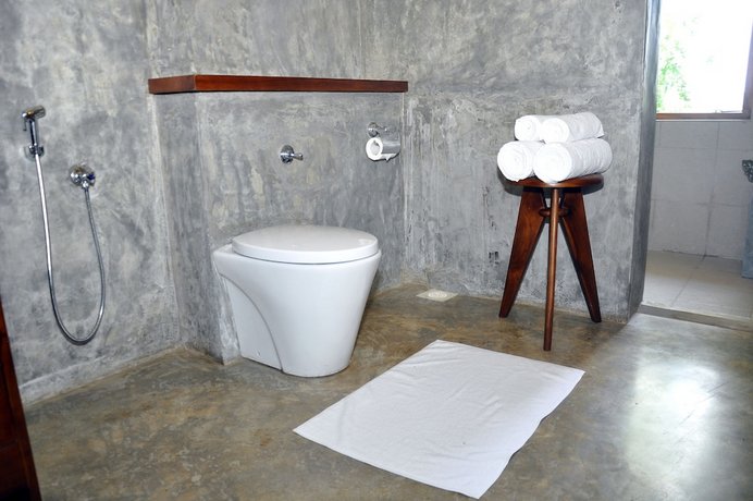 Roman Lake Ayurveda Boutique Resort