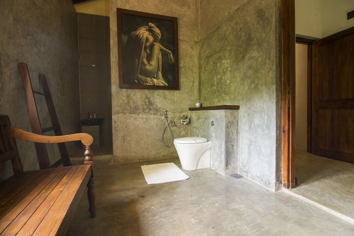Roman Lake Ayurveda Boutique Resort