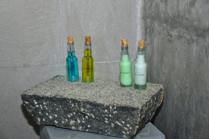 Roman Lake Ayurveda Boutique Resort