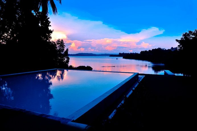 Roman Lake Ayurveda Boutique Resort