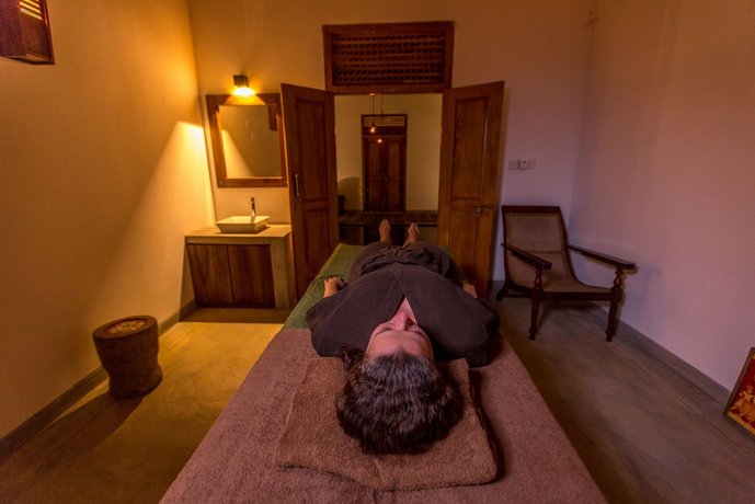 Roman Lake Ayurveda Boutique Resort