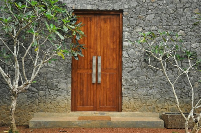 Roman Lake Ayurveda Boutique Resort