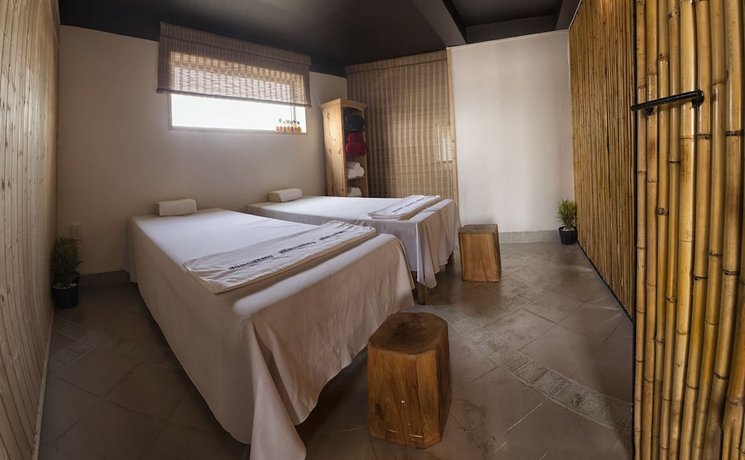 Namunamu Hotel & Apartments