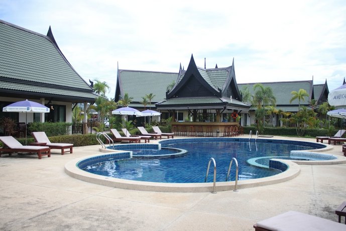 Airport Resort & Spa