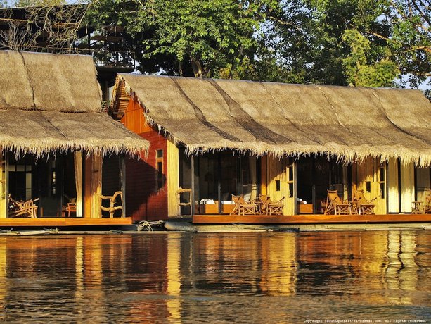 Boutique Raft Resort River Kwai