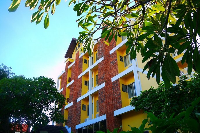 Wiriya House