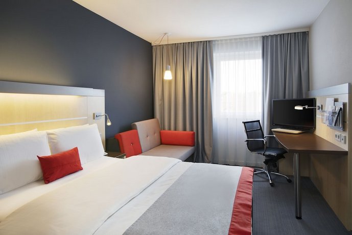 Holiday Inn Express Frankfurt Messe