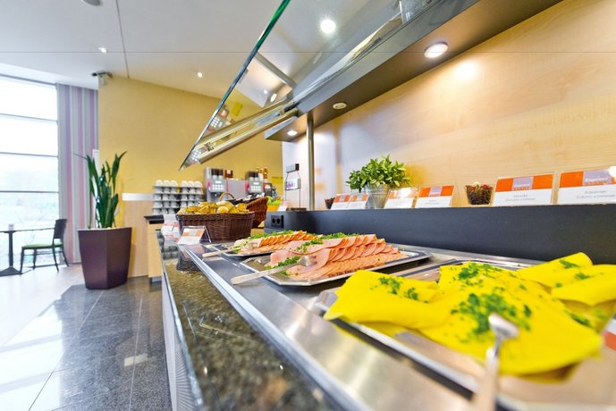 Holiday Inn Express Frankfurt Messe