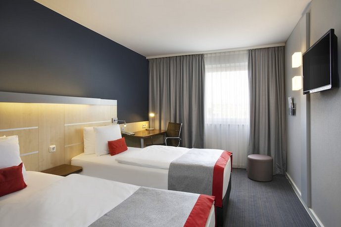 Holiday Inn Express Frankfurt Messe