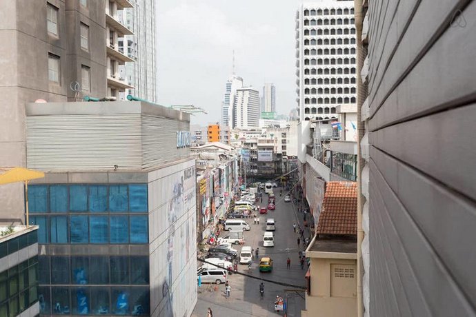 The Cozi Inn Hotel Bangkok
