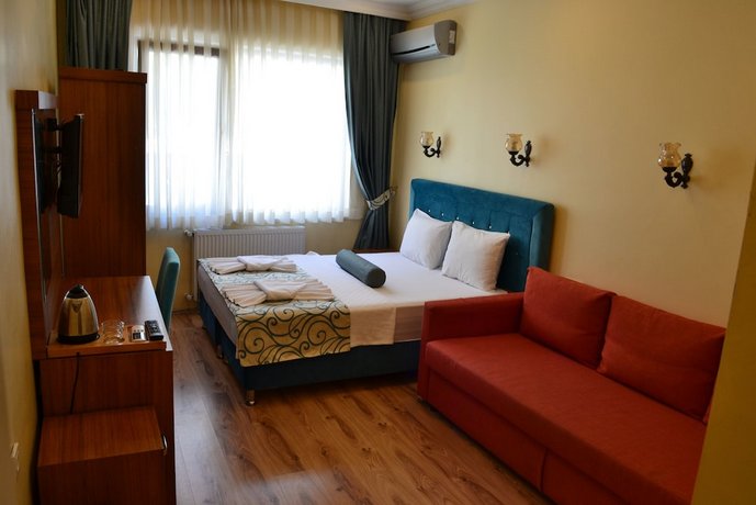 Riverland Suites