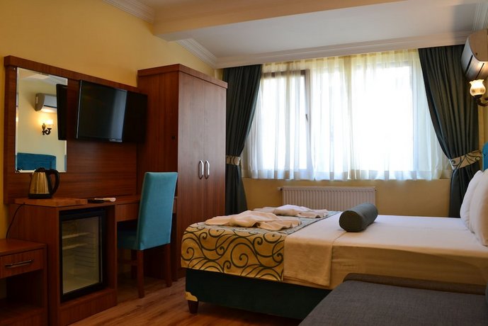 Riverland Suites