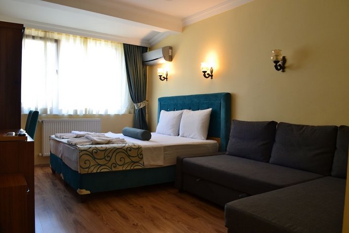 Riverland Suites