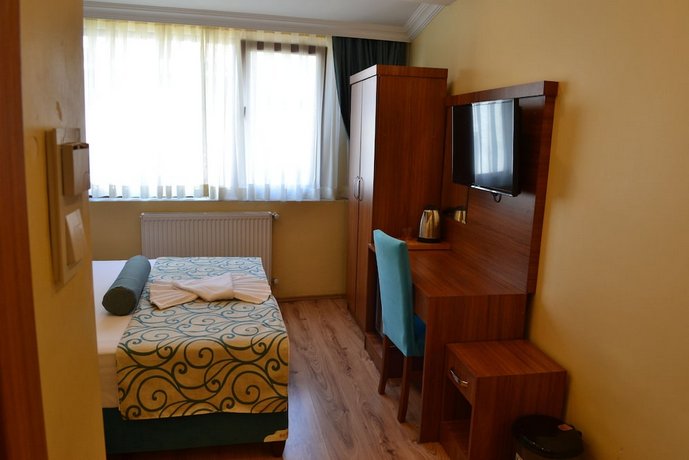 Riverland Suites