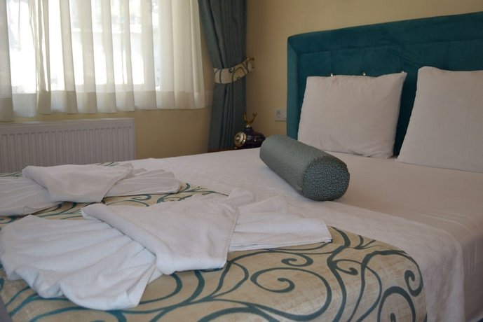 Riverland Suites