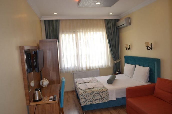 Riverland Suites