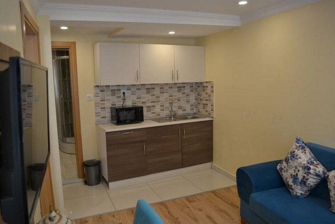 Riverland Suites