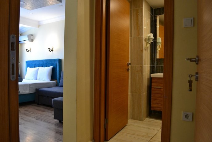 Riverland Suites