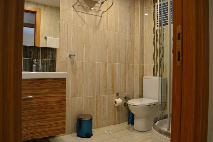 Riverland Suites