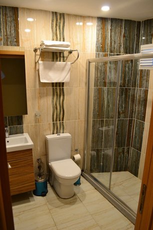 Riverland Suites