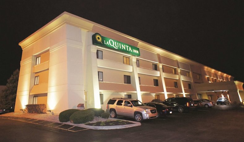 La Quinta Inn Indianapolis Airport Executive Drive