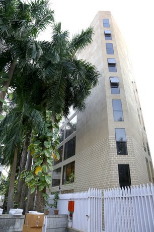 Mumbai House near Airport