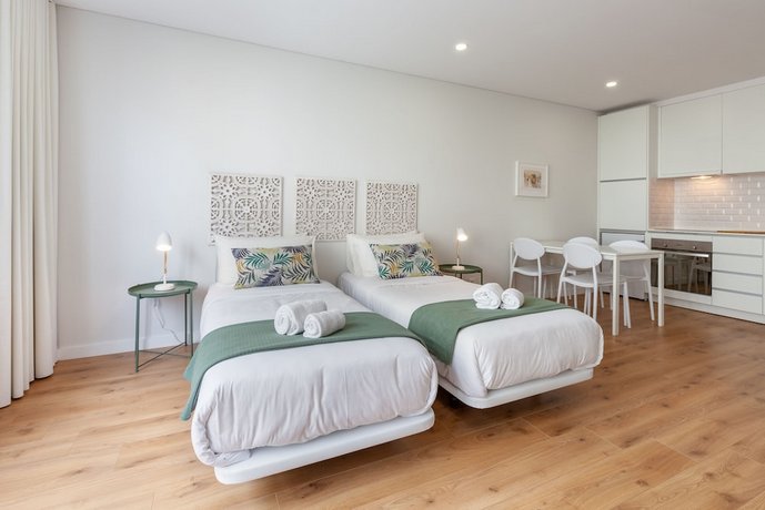 Oporto Palace Apartments