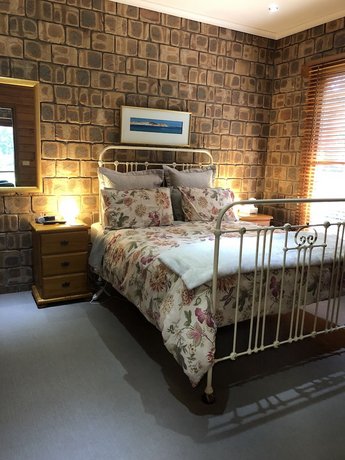 Photo: Farmhouse Flat Pet Friendly Photo: Farmhouse Flat Pet Friendly