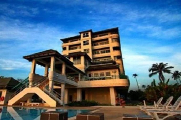 Khanom Golden Beach Hotel