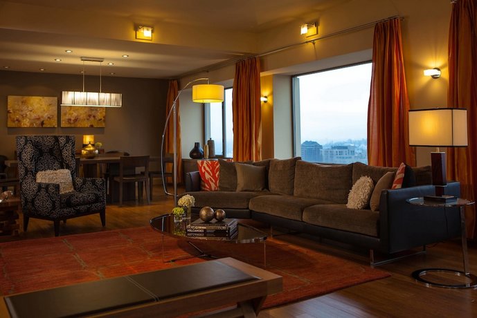 Renaissance Seattle Hotel
