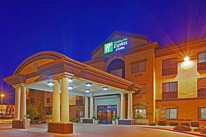 Holiday Inn Express Hotel & Suites Barstow