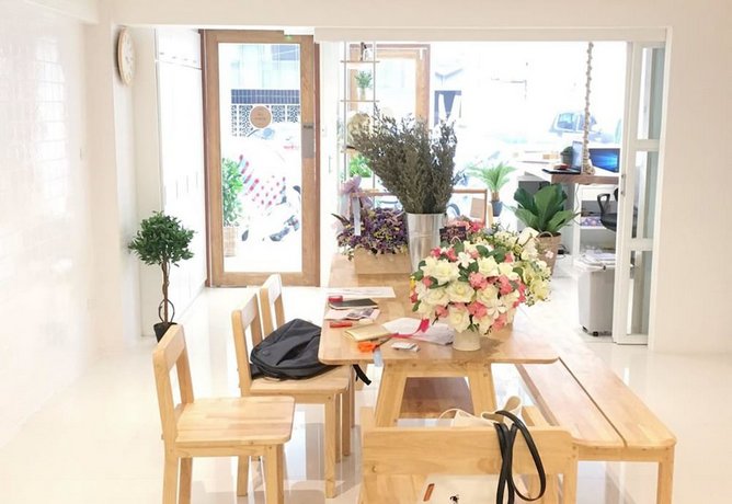 About A Bed Hostel Chiangmai