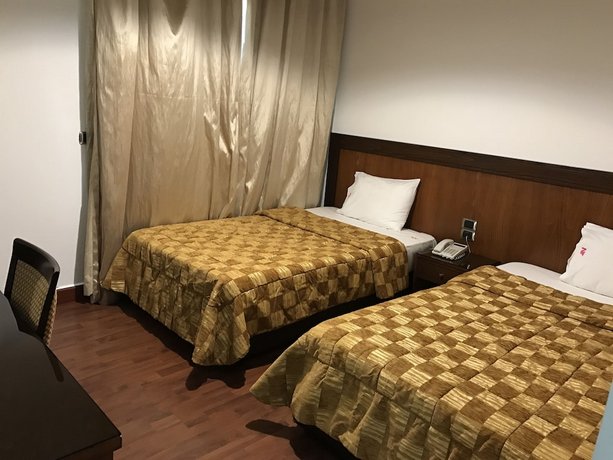 Ny Suites