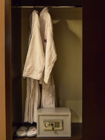 Ny Suites