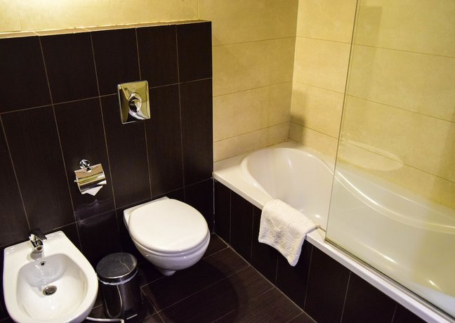 Ny Suites